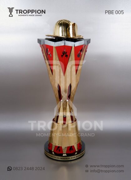 PBE 005 Piala Bergilir Fire Fighter SFRC Energi dan Sumber Daya Mineral