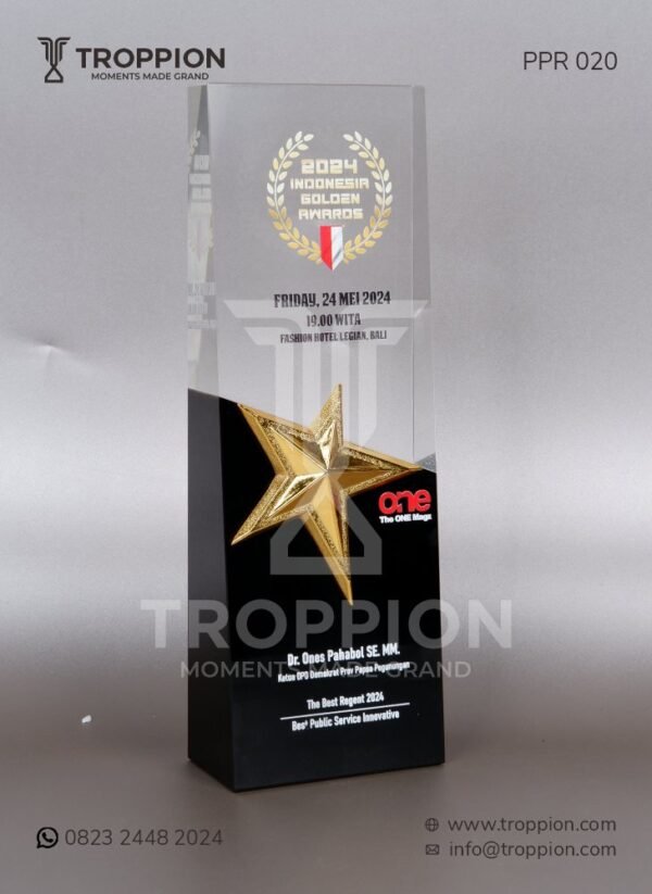 PPR020 Trophy Penghargaan Kristal Indonesia Golden Awards 2024 The One Magz Bali