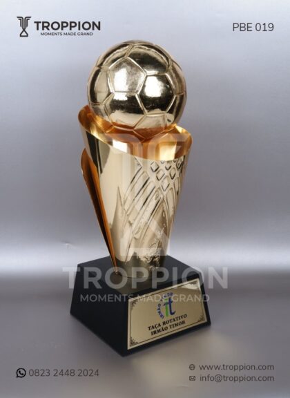 PBE019 Piala Bergilir Sepak Bola Irmao Timor