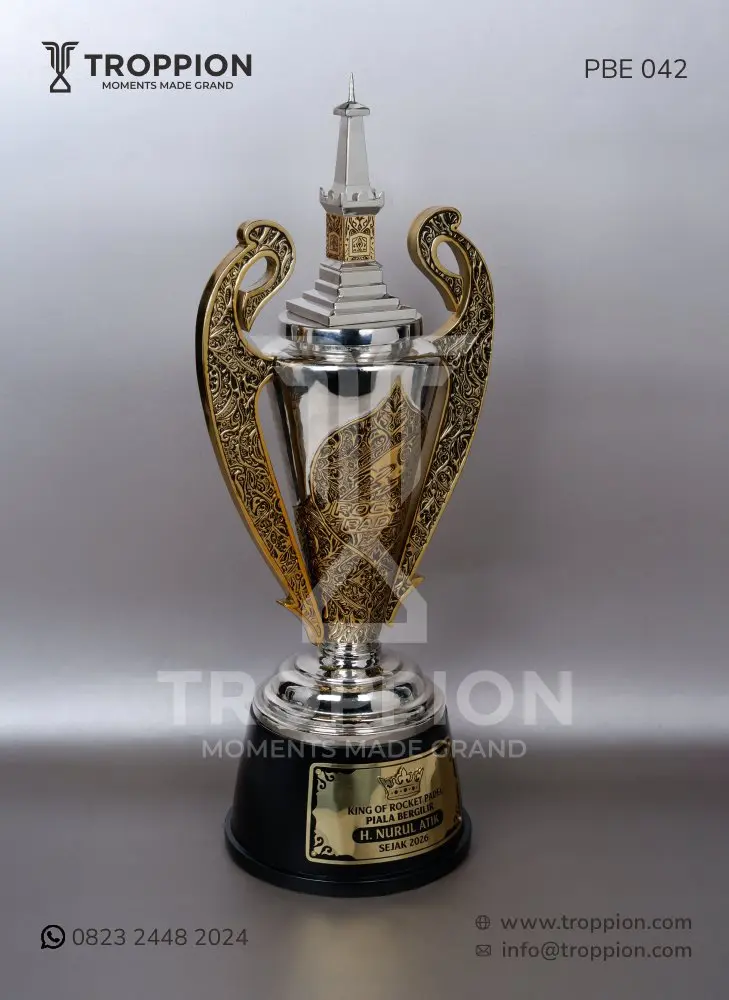 Piala Bergilir H. Nurul Atik King of Rocket Padel PBE042 Piala Bergilir King of Rocket Padel